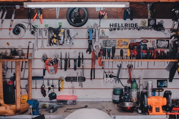 Work station for your garage remodeling project