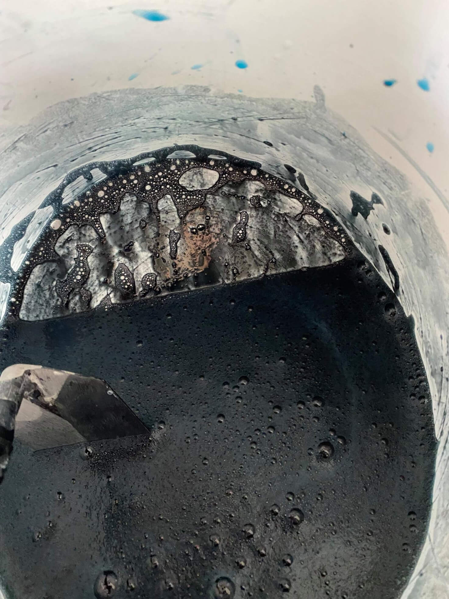 After grout pigments settled for 3 to 4 minutes 