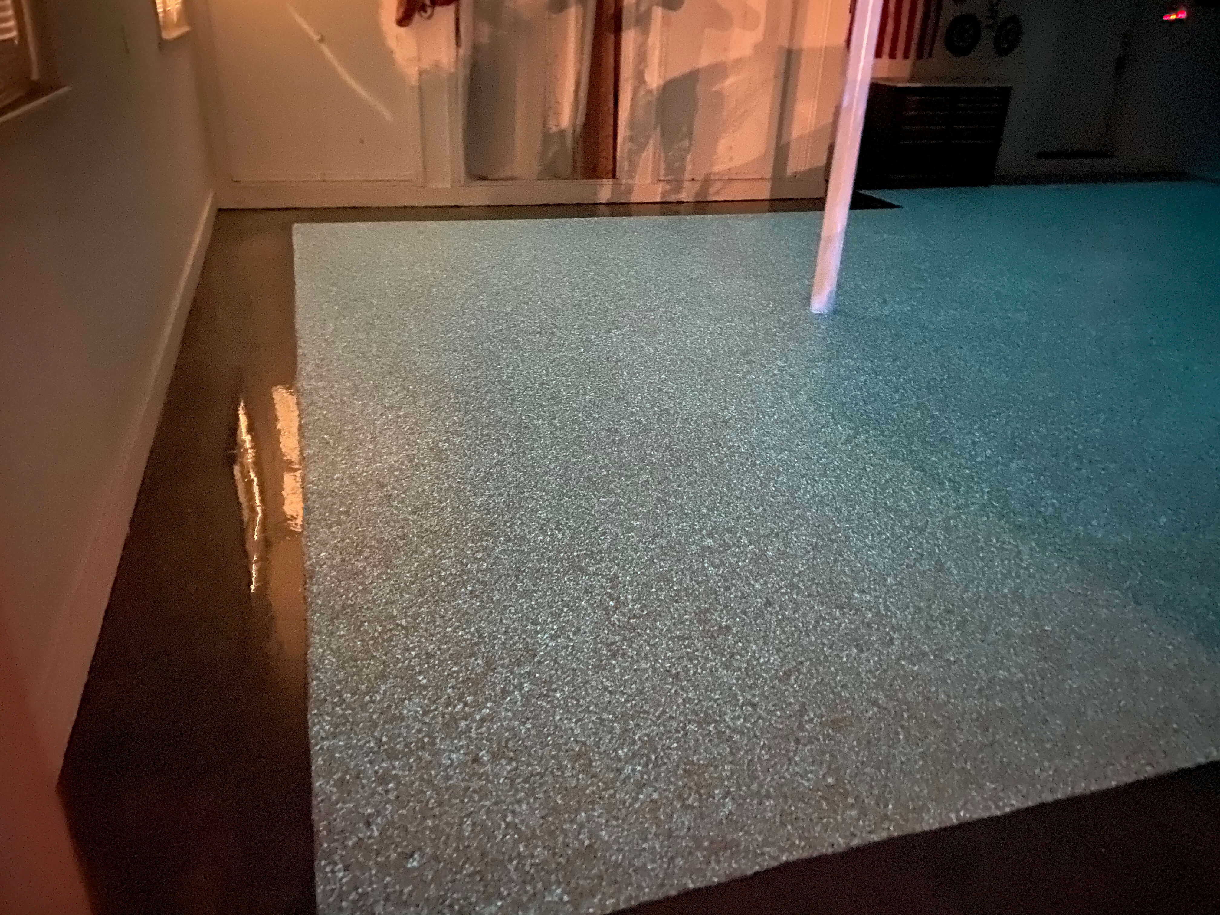 SPARTACOTE resinous flooring glow in dark chip system