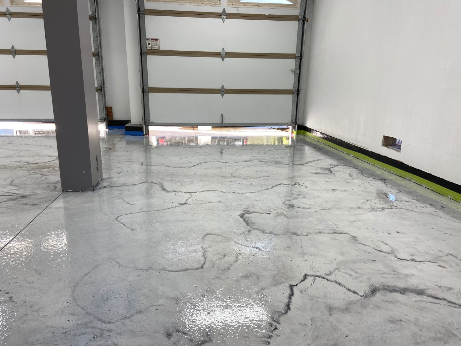 SPARTACOTE Metallic Pigments used to create a custom metallic epoxy floor