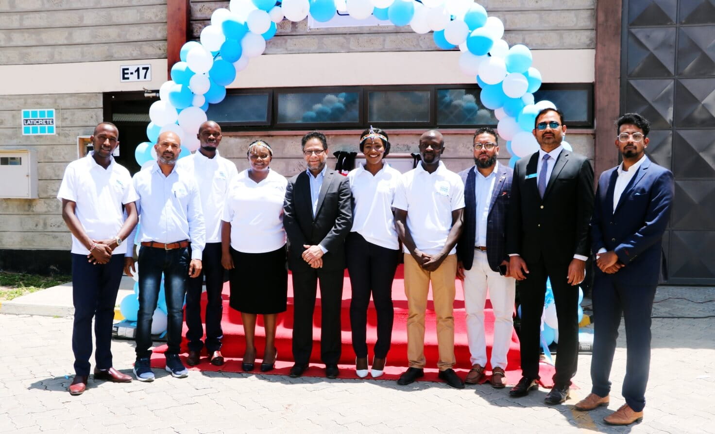 Inauguración de la planta de LATICRETE en Kenia